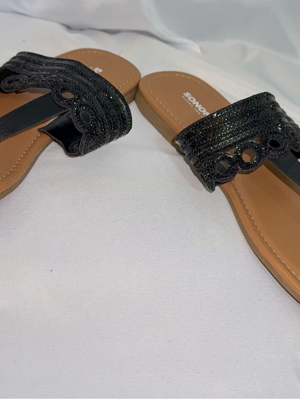 Sonoma Black Scalloped Beaded Slide Sandals with Tan Footbed